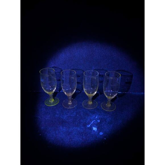 Footed Vintage Glass Juice Set, Floral Etched Blown Glass, UV Reactive, Set of 4 - Picture 10 of 10